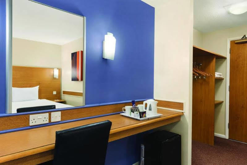 Days Inn Warwick Northbound M40 Ashorne Exteriör bild